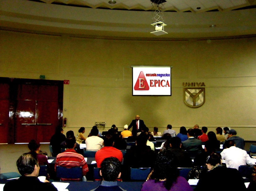 Curso motivacion presentado en UNIVA Universidad Valle Atemajac  asociados Instituto Jalisciense Calidad Guadalajara Jalisco